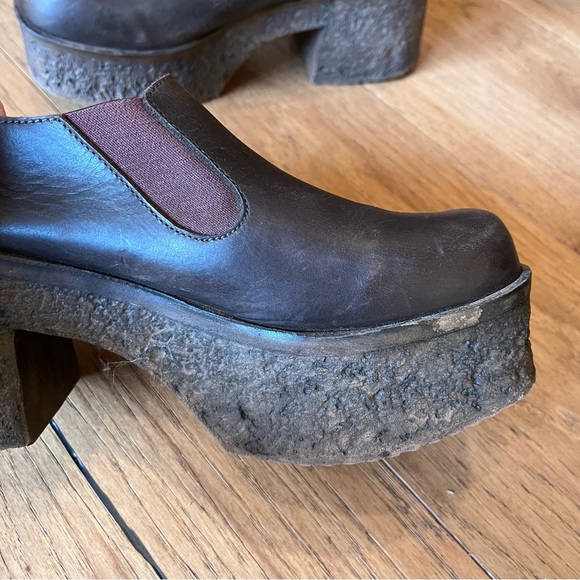 Sbicca Brown Leather Platform Mary Janes - Picture 5 of 5